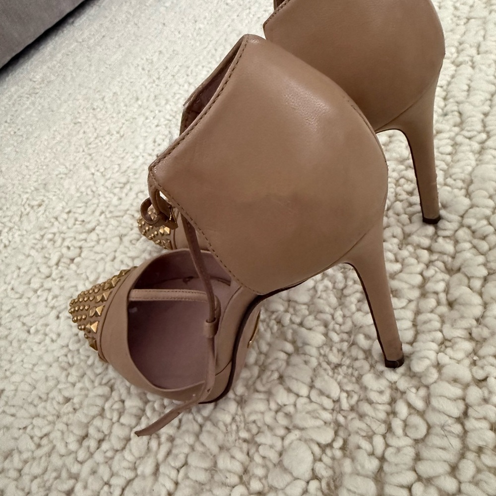 Gucci Nude Studded Pointed-Toe Ankle-Strap Heels - Picture 2 of 3